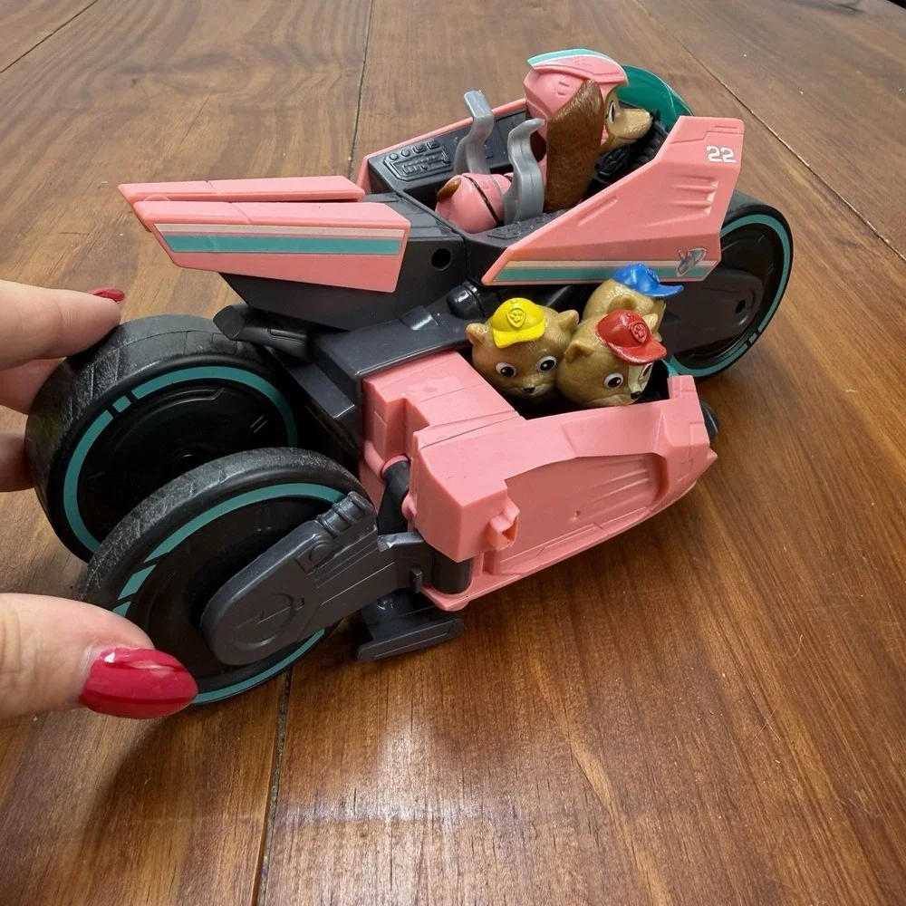 Paw Patrol Mighty Movie Liberty & Poms Jr Patrollers Rescue Vehicle